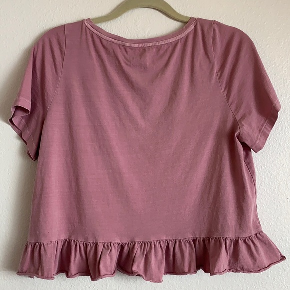 Vintage cropped ruffle tshirt - Picture 2 of 2